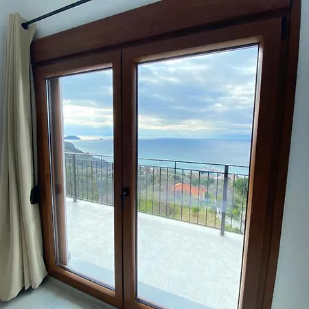 Skopelos House Nikols Loutraki  Buitenkant foto