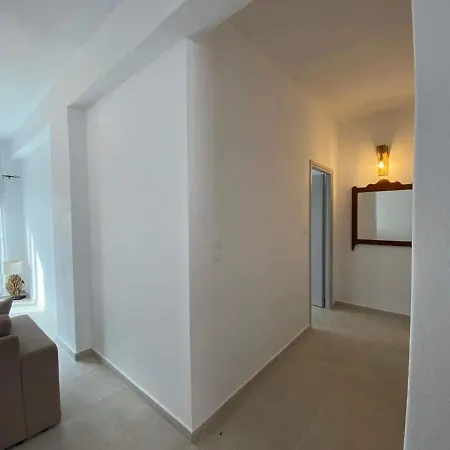 Skopelos House Nikols Loutraki  Buitenkant foto